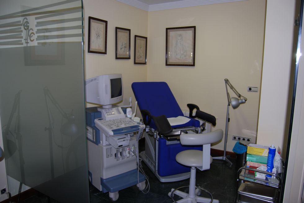 Sala Mdica - Equipamiento Ecografa 3d y 4d